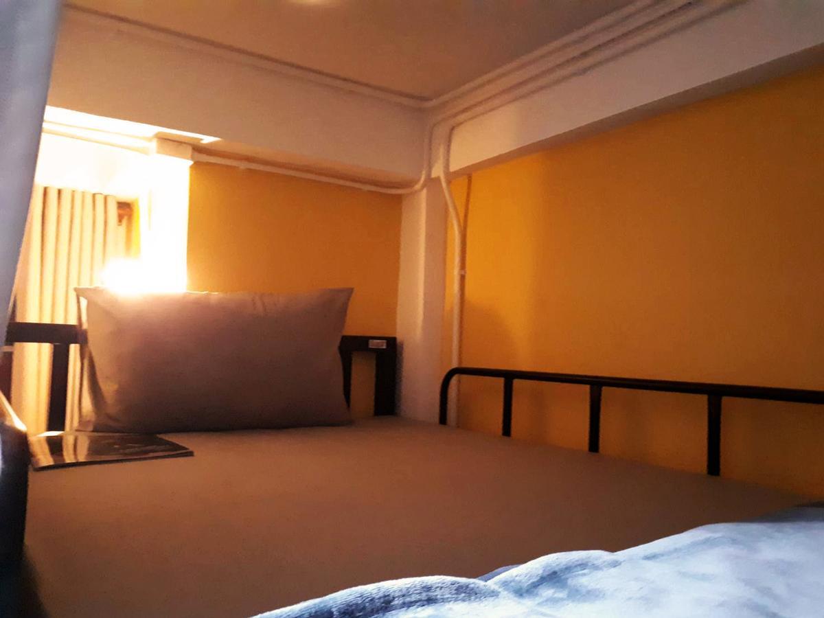 Artistel (Adults Only) Hostel Τσιάνγκ Μάι Εξωτερικό φωτογραφία