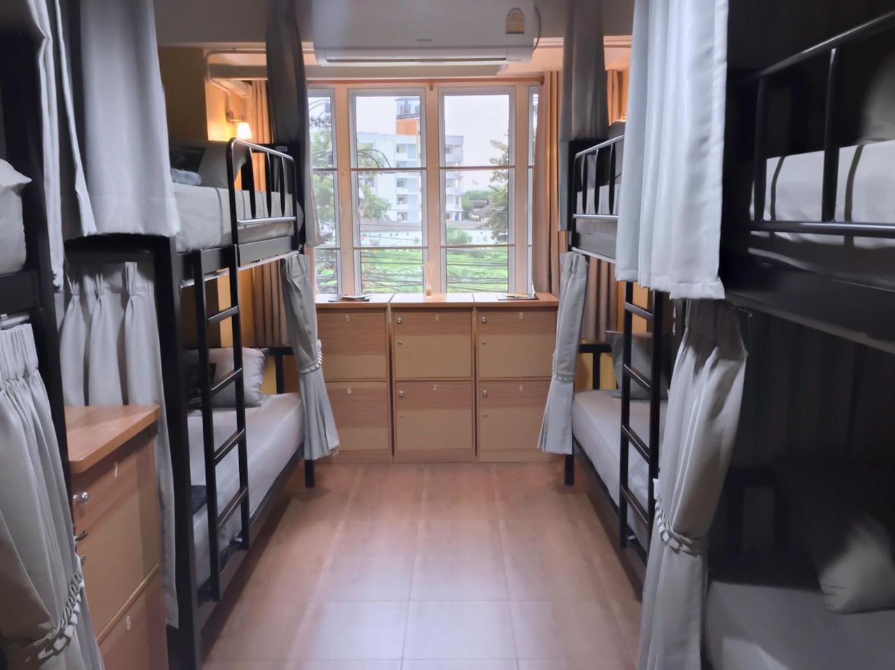 Artistel (Adults Only) Hostel Τσιάνγκ Μάι Εξωτερικό φωτογραφία