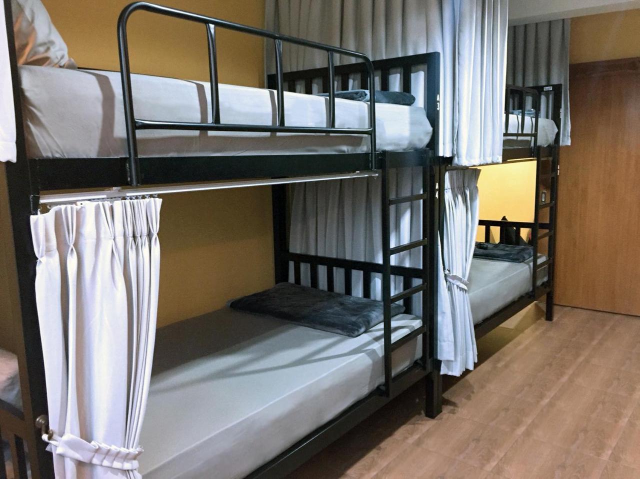 Artistel (Adults Only) Hostel Τσιάνγκ Μάι Εξωτερικό φωτογραφία